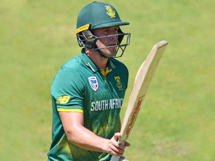Will AB de Villiers return for South Africa at the T20 World Cup? Proteas captain Faf du Plessis says... | एबी डिव्हिलियर्स ट्वेंटी-20 वर्ल्ड कप खेळणार? आफ्रिकेचा कर्णधार फॅफ ड्यू प्लेसिस म्हणतो...