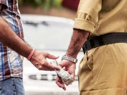 a police constable caught red handed by ACB accepting bribe of 14 thousand | १४ हजाराची लाच स्वीकारताना पोलीस हवालदार एसीबीच्या जाळ्यात