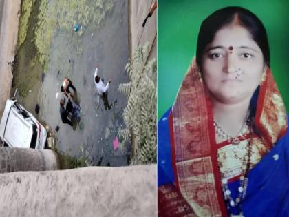 meena-deshmukh-veteran-lavani-artist-dies-in-an-accident-happened-in-pandharpur | Meena deshmukh Accident :ज्येष्ठ लावणी कलावंत मीना देशमुख यांचे अपघाती निधन, ५० फूट कालव्यात कार कोसळली