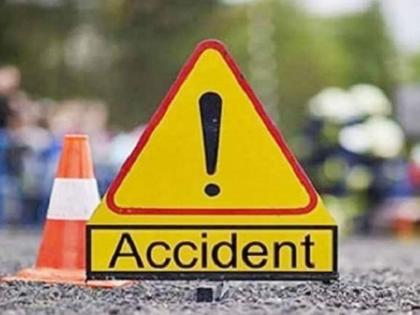 A young man riding a two wheeler died in an accident after hitting a tempo in shivane | Accident: टेम्पोला धडक बसल्याने अपघातात दुचाकीस्वार तरुणाचा मृत्यू