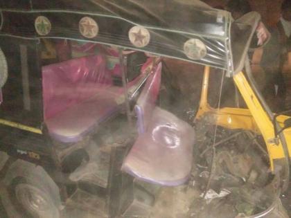 Malkapur: kalipili-auto accident; 2 killed, 16 passengers injured | मलकापूर : काळीपिवळीने ऑटोला उडविले; २ ठार, १६ प्रवाशी जखमी