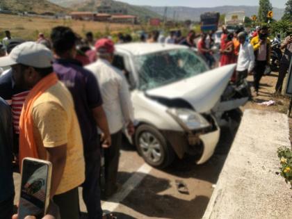 While going to Devdarshan, the car collided with the bridge, grandfather, grandson died | देवदर्शनाला जाताना कार पुलाच्या कठड्याला धडकून आजोबा, नातवाचा मृत्यू