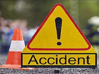 Two children Death in Eicher Tempo collision | आयशर टेम्पोने ठोकरले, रस्ते कामगार मजुरांच्या दोन चिमुकल्याचा मृत्यू