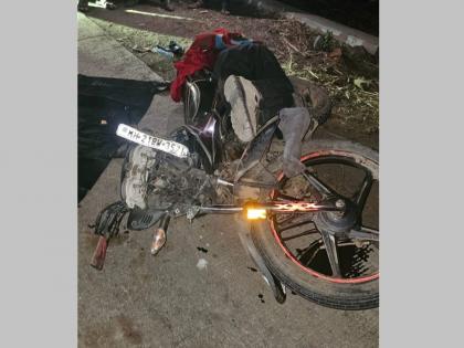 केजमध्ये दोन अपघातांत २ बळी; झारखंडचा मजूर खदानीत चिरडला, तर तरुणाला टिप्परने उडवले केजमध्ये दोन अपघातांत २ बळी; झारखंडचा मजूर खदानीत चिरडला, तर तरुणाला टिप्परने उडवले