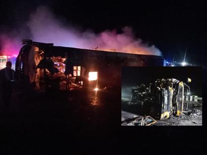 Accident: Terrible accident on Samriddhi highway, 21 people died as a private passenger bus caught fire | Accident: समृद्धी महामार्गावर भीषण अपघात, खासगी प्रवासी बसने पेट घेतल्याने, २५ जण मृत्यूमुखी