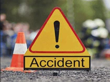 Speedy car and two wheeler collided in Nashik The child was killed on the spot | सुसाट कार अन् दुचाकीची नाशिकमध्ये समोरासमोर झाली मोठी धडक; चिमुकला जागीच ठार