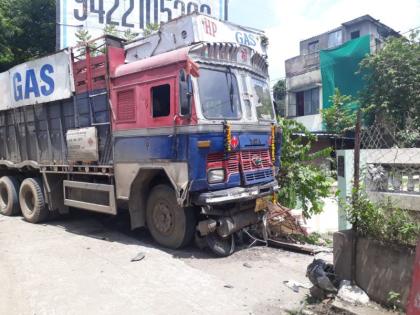 Three accidents in Nagpur in twenty-four hours: Three tragedy ends with old age | नागपुरात चोवीस तासात तीन अपघात : वृद्धासह तिघांचा करुण अंत