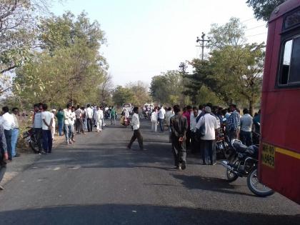 Motor cycle-bus accident on Mangrilpar-Manora road; Two brothers were killed | मंगरुळपीर-मानोरा रस्त्यावरील रोहणा फाट्याजवळ मोटार सायकल-बस अपघात; दोन भाऊ जागीच ठार