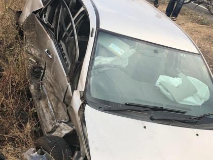 congress mla Anjali Nimbalkars car met with an accident near Solapur | काँग्रेस आमदार अंजली निंबाळकरांच्या गाडीला अपघात