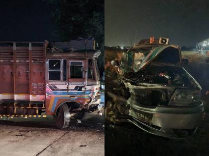 A patrol car of Nashik Forest Department was crushed in a collision with a speeding truck | भरधाव ट्रकच्या धडकेत नाशिक वनविभागाच्या पेट्रोलिंग कारचा चक्काचूर