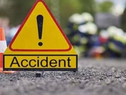 Two-wheeler hit by unknown vehicle; The youth killed | अज्ञात वाहनाची दुचाकीस धडक; युवक ठार