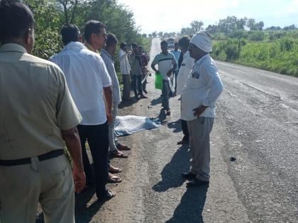 Truck hit two-wheeler on national highway; One killed | राष्ट्रीय महामार्गवर ट्रकची दुचाकीस धडक; एक ठार