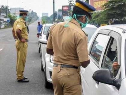 Action on vehicles for violation of rules | रस्ते नाकाबंदीमध्ये वाहनांवर कारवाई