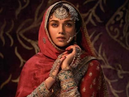 Aditi Rao Hydari recalls when she was asked to wash makeup at Maniratnam s set | 'मणिरत्नम यांनी मला तोंड धुवून यायला सांगितलं', अदिती राव हैदरीने सांगितला सेटवरचा किस्सा