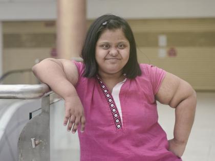 Girl with Down's syndrome runs own cafe at navi mumbai. | डाऊन सिंड्रोम ते स्वयंसिद्धा...