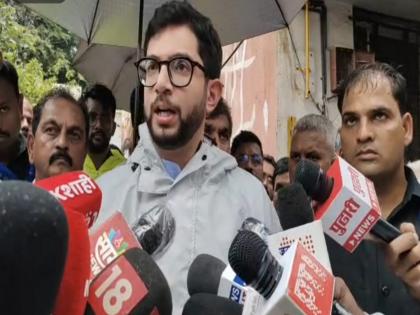 Our government will take action against the corrupt officer Aditya Thackeray warning to the administration inspection of Pune flood affected areas | Aditya Thackrey: आमचं सरकार आलं कि दोषींवर कारवाई करू; आदित्य ठाकरे, पुणे पूरग्रस्त भागात पाहणी