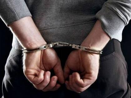 Banned gangster arrested from Mumbai, Thane; Action of Criminal Investigation Department | मुंबई, ठाण्यातून हद्दपार केलेल्या गुंडाला अटक; गुन्हे अन्वेषण विभागाची कारवाई