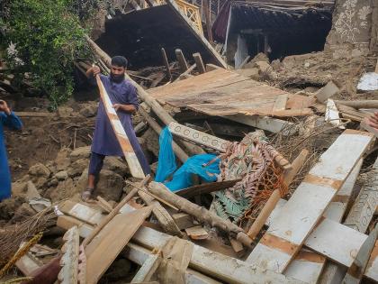 Earthquake in Afghanistan causes havoc, India extends helping hand! What did it send along with 1,000 tents? | अफगाणिस्तानात भूकंपामुळे हाहाकार, भारताने पुढे केला मदतीचा हात!१ हजार तंबूंसह काय काय पाठवलं? Earthquake in Afghanistan causes havoc, India extends helping hand! What did it send along with 1,000 tents? | अफगाणिस्तानात भूकंपामुळे हाहाकार, भारताने पुढे केला मदतीचा हात!१ हजार तंबूंसह काय काय पाठवलं?