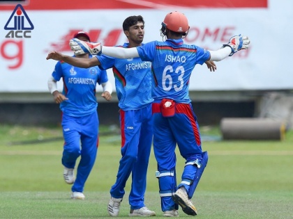 ACC U19 Asia Cup 2019: Afghanistan’s 14-year-old chinaman Noor Ahmad takes a 4-wicket haul against India | अफगाणिस्तानच्या गोलंदाजाचा टीम इंडियाविरुद्ध विक्रम, शोएब मलिकला टाकलं मागे