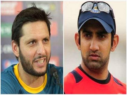 Gautam Gambhir slam shahid afridi on kashmir tweet | दहशतवाद्यांबद्दल दया वाटणाऱ्या शाहिद आफ्रिदीची गौतम गंभीरनं अक्कल काढली!