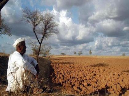 pune news seven districts are thirsty, crops will be affected if Varun Raja does not rain | सात जिल्हे तहानलेले, वरुणराजा न बरसल्यास पिकांना फटका 