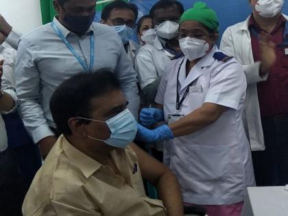 Vaccination campaign at Cooper Hospital begins in mind | कूपर हॉस्पिटलमध्ये लसीकरण मोहिमेला दिमाखात सुरवात