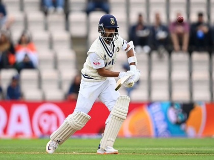 Jamison's five wickets kept India at 217; Stayed half a century of ajinkya rahane | जेमिसनच्या पाच बळींनी भारताला 217 धावांत रोखले; रहाणेचे अर्धशतक हुकले