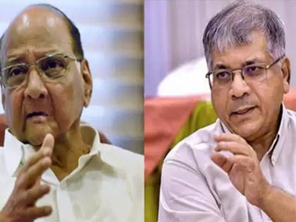 Vanchit Bahujan Aghadi chief Prakash Ambedkar said that Mamata Banerjee of West Bengal was the right person for the post of UPA president. | 'युपीए'च्या अध्यक्षपदासाठी शरद पवारांच्या नावाची चर्चा; मात्र प्रकाश आंबेडकरांनी सुचवलं वेगळं नाव!