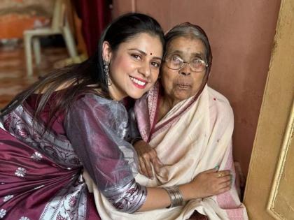 A mountain of grief fell on Ashwini Mahangde, the death of the actress's grandmother, said-"Suffered a lot but..." | अश्विनी महांगडेवर कोसळला दुःखाचा डोंगर, अभिनेत्रीच्या आजीचं निधन, म्हणाली-"प्रचंड हाल सोसले पण..."