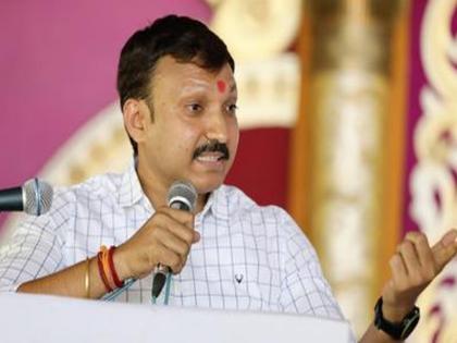 Shiv Sena MP Omraje Nimbalkar has criticized the ministers and MLAs in the maharashtra government. | 'दोन हात करायची वेळ आली, तर आम्हीही कमी पडणार नाही'; शिवसेनेचा राष्ट्रवादीला इशारा