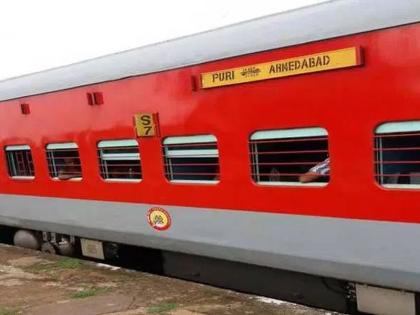 without Engine 20km runs 22 coaches railways | इंजिनविना २० किमी धावली २२ डब्यांची रेल्वे