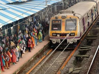 5,000 passengers stranded in Borivali in a day; fine of Rs 13 lakh 50 thausands collected | बोरिवलीमध्ये एका दिवसात ५ हजार फुकटे प्रवासी; १३.५ लाखांचा रुपयांचा दंड वसूल 5,000 passengers stranded in Borivali in a day; fine of Rs 13 lakh 50 thausands collected | बोरिवलीमध्ये एका दिवसात ५ हजार फुकटे प्रवासी; १३.५ लाखांचा रुपयांचा दंड वसूल