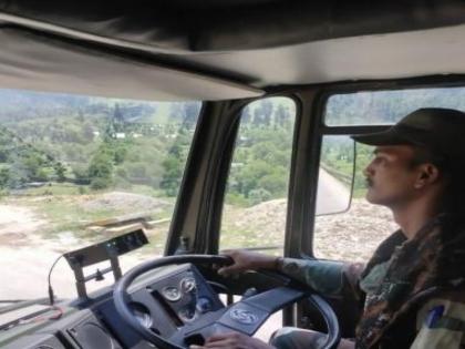 Indian Army develops AI based accident control system, will save lakhs of lives in Road Accident, petant registered | सॅल्यूट! भारतीय लष्कराने बनविले AI आधारित अपघात नियंत्रण यंत्र, लाखोंचे जीव वाचणार