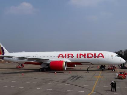 Major accident of Air India flight averted; Pilot's quick thinking saves hundreds of passengers' lives! | एअर इंडियाच्या विमानाचा मोठा अपघात टळला; पायलटच्या प्रसंगावधानामुळे शेकडो प्रवाशांचे प्राण वाचले! Major accident of Air India flight averted; Pilot's quick thinking saves hundreds of passengers' lives! | एअर इंडियाच्या विमानाचा मोठा अपघात टळला; पायलटच्या प्रसंगावधानामुळे शेकडो प्रवाशांचे प्राण वाचले!