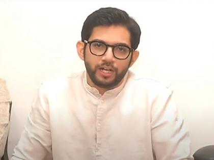 8500 crore road works stopped in Mumbai; Aditya Thackeray targets CM Eknath Shinde | मुंबईत ८५०० कोटींच्या रस्त्यांची कामे रखडली; आदित्य ठाकरेंचा शिंदेंवर निशाणा