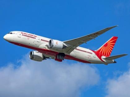 Air India will recruit 900 pilots | कुर्सी की पेटी बाॅंध लो...; एअर इंडिया करणार ९०० पायलट्सची भरती