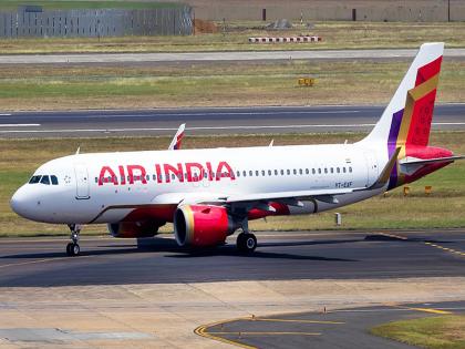 Air India: Another Air India flight receives bomb threat; Emergency landing in Saudi Arabia | एअर इंडियाच्या आणखी एका विमानाला बॉम्बची धमकी; सौदी अरेबियात आपत्कालीन लँडिंग Air India: Another Air India flight receives bomb threat; Emergency landing in Saudi Arabia | एअर इंडियाच्या आणखी एका विमानाला बॉम्बची धमकी; सौदी अरेबियात आपत्कालीन लँडिंग