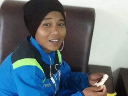 Shocking : Tripura’s U19 cricketer Aiyanti Reang kills herself | Shocking : त्रिपुराच्या 19 वर्षांखालील क्रिकेटपटूची गळफास घेऊन आत्महत्या