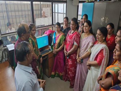 Gift of computers to students on Women's Day; MNS MLA Raju Patil celebrates Women's Day in a unique way | विद्यार्थिनींना महिला दिनी संगणक भेट; आमदार राजू पाटील यांच्याकडून अनोखा पद्धतीने महिला दिन साजरा