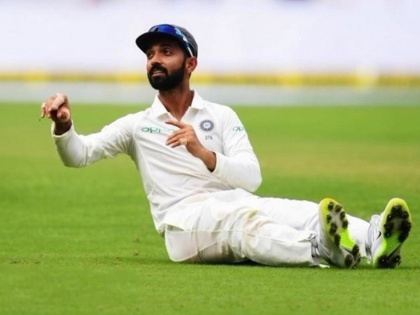 Test for new captain now, Kohli handed over responsibility to Ajinkya Rahane before leaving for home | आता नव्या कर्णधाराची कसोटी, कोहलीने मायदेशी रवाना होण्याआधी अजिंक्य रहाणेकडे सोपविली जबाबदारी 