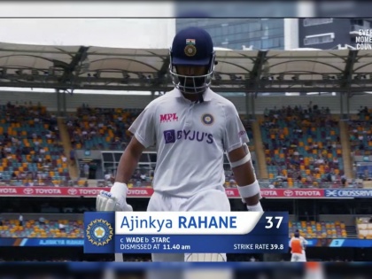 India vs Australia, 4th Test Day 3 : Ajinkya Rahane third time unlucky, Team India 4-161 at lunch | India vs Australia, 4th Test : दोन जीवदान मिळूनही अजिंक्य रहाणेकडून झाली 'तिच' चूक, Video 