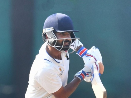 India's Test veteran, Ajinkya Rahane, set to join English County, Leicestershire for the upcoming County Championship season and the One-Day Cup | भारतीय संघात मिळेना संधी अजिंक्य रहाणेने निवडली वेगळी वाट; IPL नंतर परदेशात खेळणार