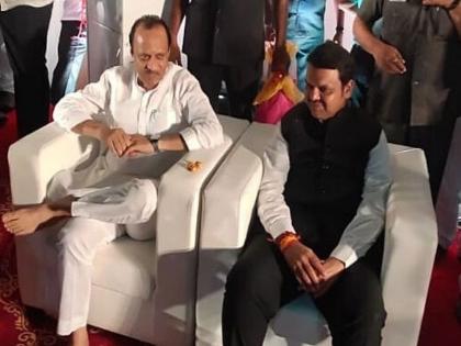 Ajit Pawar-Devendra Fadnavis are back together in solapur | अजित पवार-देवेंद्र फडणवीस पुन्हा आले एकत्र, चर्चांना उधाण; पण...