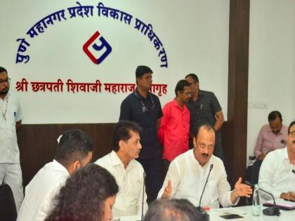 Pick up those who come in the way of road works; file cases against them | हिंजवडीतील वाहतूक कोंडी सोडविण्यासाठी अजित पवार यांची आढावा बैठक Pick up those who come in the way of road works; file cases against them | हिंजवडीतील वाहतूक कोंडी सोडविण्यासाठी अजित पवार यांची आढावा बैठक