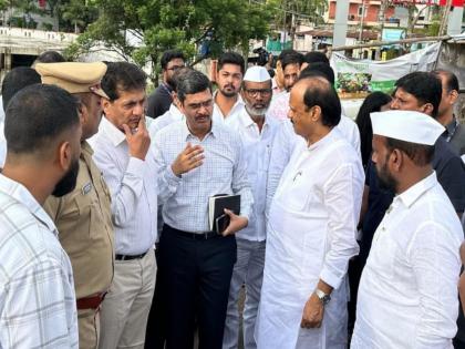 pune news pick up those who come in the way of road works; file cases against them | रस्त्याच्या कामात आडवे येणाऱ्यांना उचला; त्यांच्यावर गुन्हे दाखल करा pune news pick up those who come in the way of road works; file cases against them | रस्त्याच्या कामात आडवे येणाऱ्यांना उचला; त्यांच्यावर गुन्हे दाखल करा