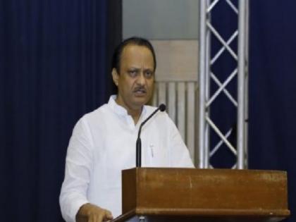 Take away your warmth, work with ice on your head: Ajit Pawar's advice to the police | आपल्यातील तापटपणा काढून टाका, डोक्यावर बर्फ ठेऊन काम करा: अजित पवारांचा पोलिसांना सल्ला