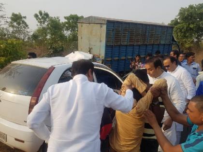 Ajitdada rushed to help the victims of the accident | अजितदादा धावले अपघातग्रस्तांच्या मदतीला