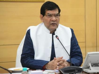 up energy minister ak sharma got angry at his officers also hared video of conversation between department official and consumer | "भयंकर परिणाम होतील...", ऊर्जामंत्री एके शर्मा संतापले; वीज अधिकाऱ्याचा ऑडिओ केला शेअर up energy minister ak sharma got angry at his officers also hared video of conversation between department official and consumer | "भयंकर परिणाम होतील...", ऊर्जामंत्री एके शर्मा संतापले; वीज अधिकाऱ्याचा ऑडिओ केला शेअर