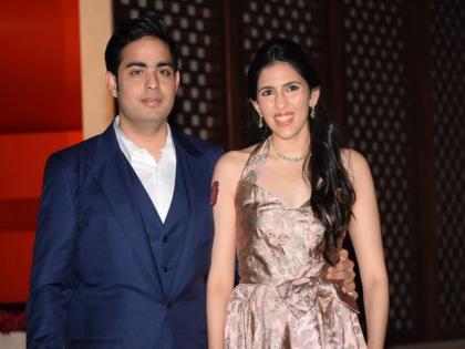 Mukesh Ambani son Akash Ambani and Shloka Mehta engagement on 30th June | 'या' तारखेला होणार आकाश अंबानी आणि श्र्लोकाचा साखरपुडा, डिजिटल कार्ड व्हायरल!