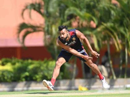 India vs England 4th Test : Bengal fast bowler Akash Deep likely to make his Test debut during fourth Test against England in Ranchi  | IND vs ENG 4th Test : जसप्रीत बुमराहला विश्रांती, १०४ विकेट्स घेणारा गोलंदाज चौथ्या कसोटीत पदार्पण करणार